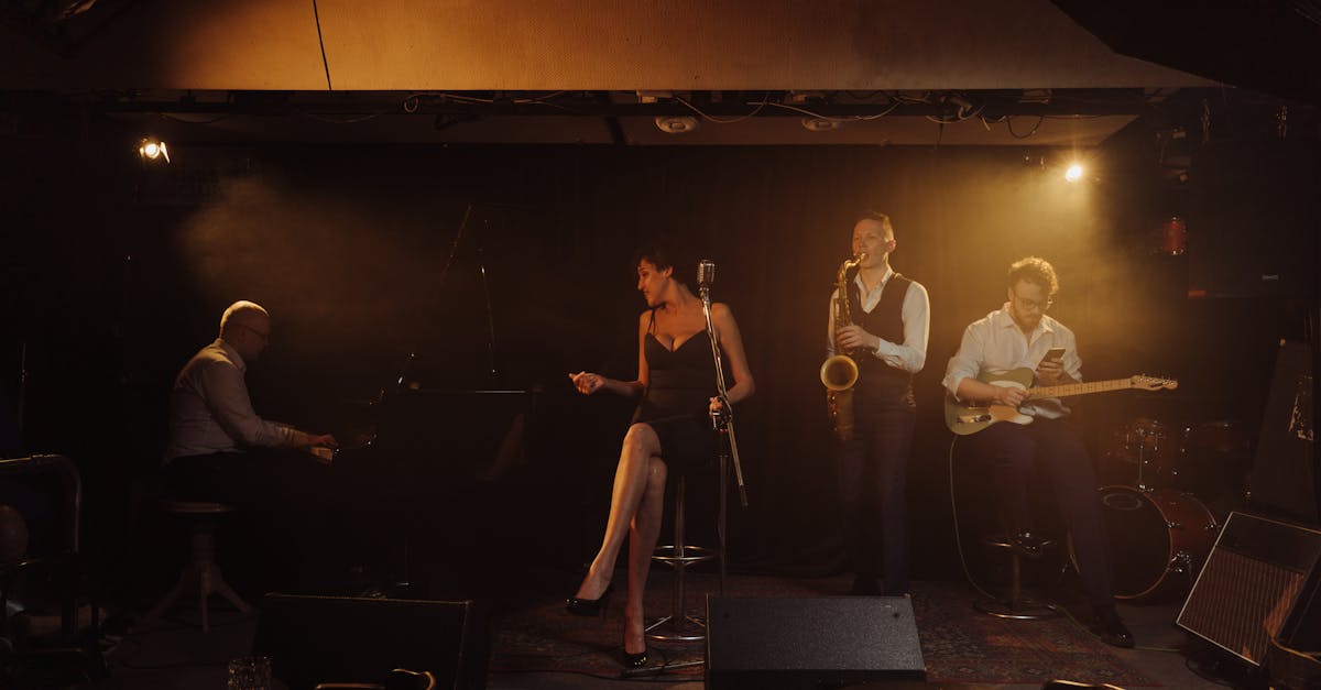 Concert acustic cu Gențiana la Târgu Mureș: o seară de neuitat