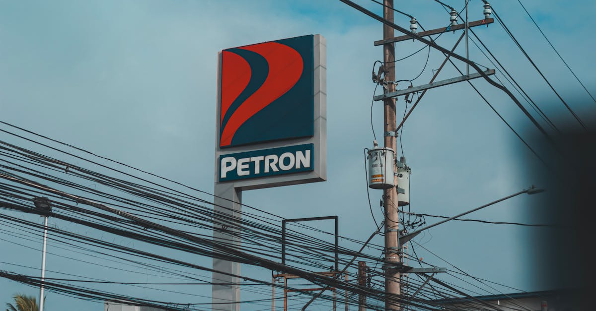 Interrupție de energie electrică în satul Vulcana de Sus: ce trebuie să știi