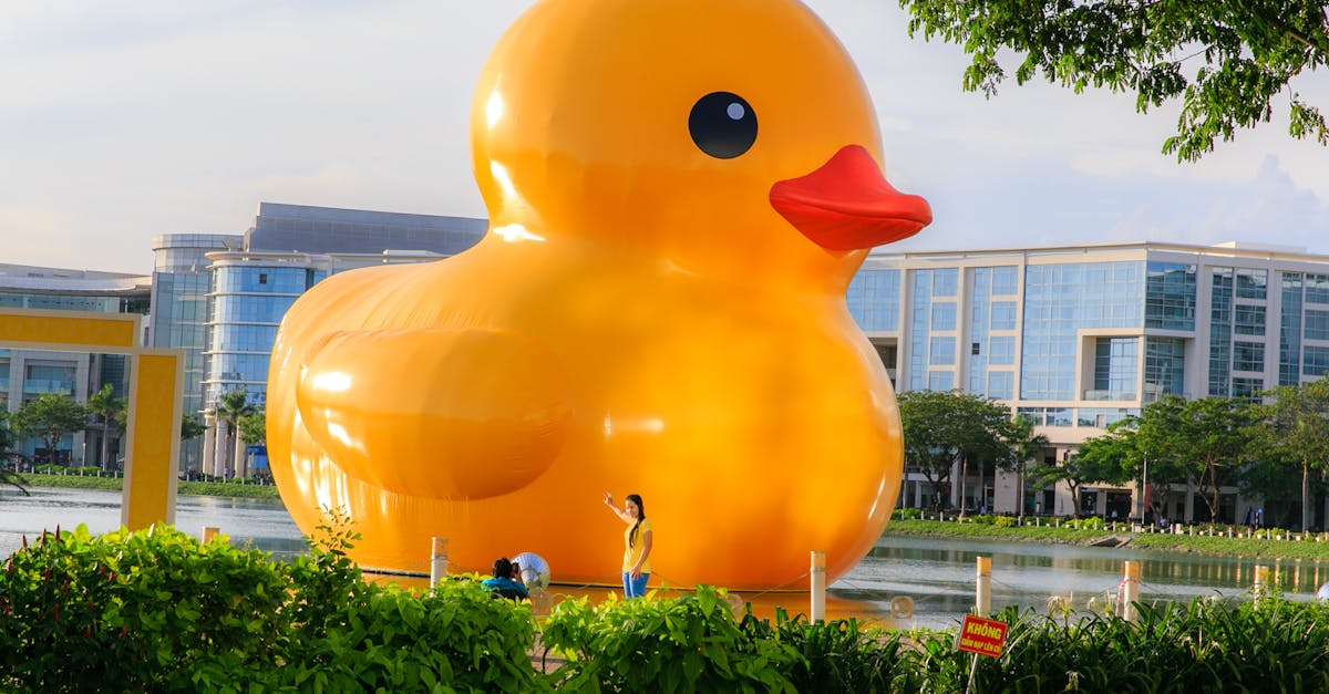 Expoziție captivantă de roboți gigantici în Parcul Palas, cu intrare gratuită