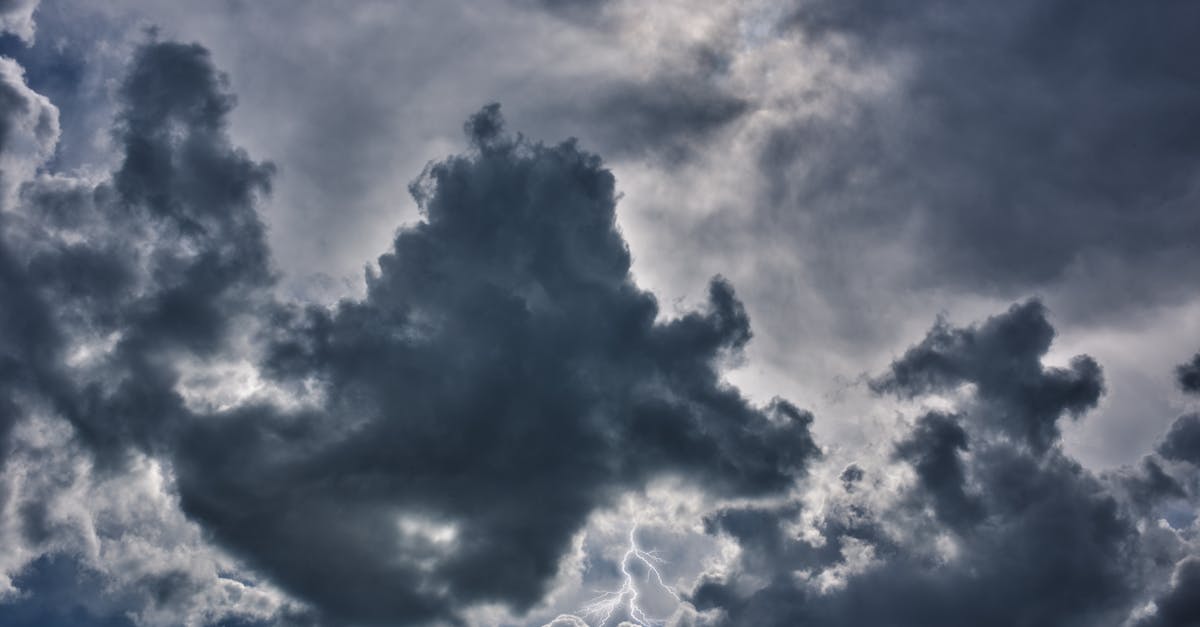 Prognoza meteo: Caniculă și furtuni în următoarele săptămâni