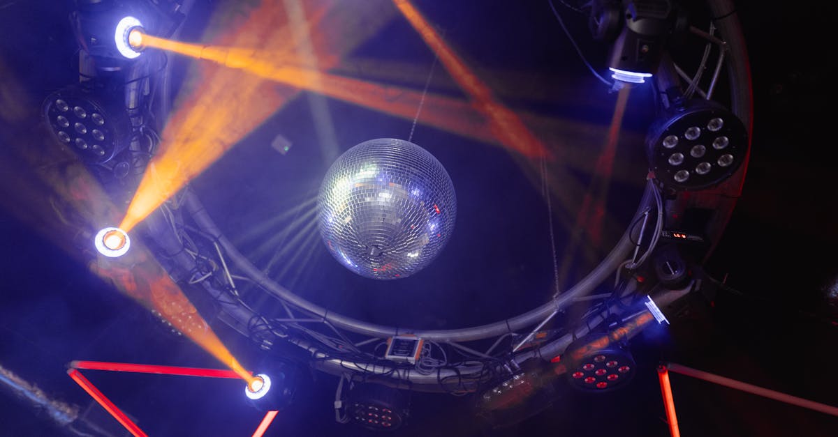 Descoperă prețurile băuturilor la festivalul UNTOLD 2023