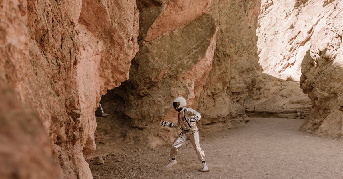 Roverul Curiosity surprinde o rocă misterioasă pe Marte care amintește de corali