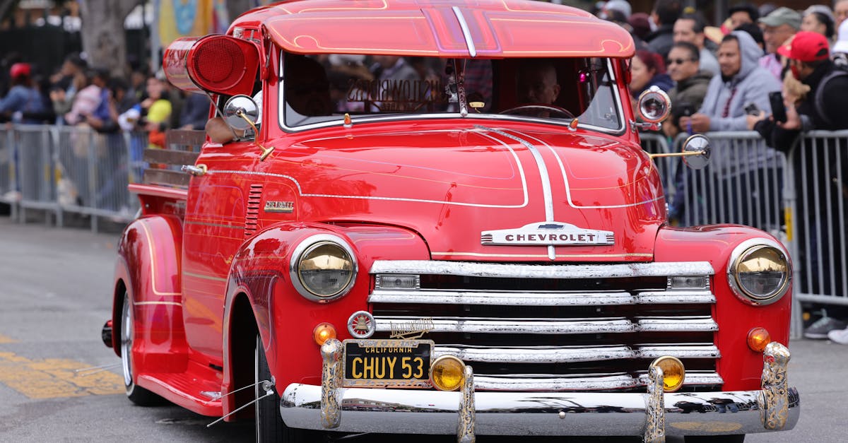 Festivalul Truck Tuning Art 2025 adună sute de camioane tunate la Alba Iulia