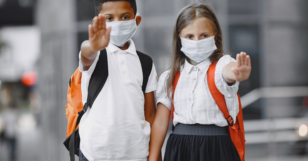 Vaccinarea gratuită împotriva HPV devine mai accesibilă