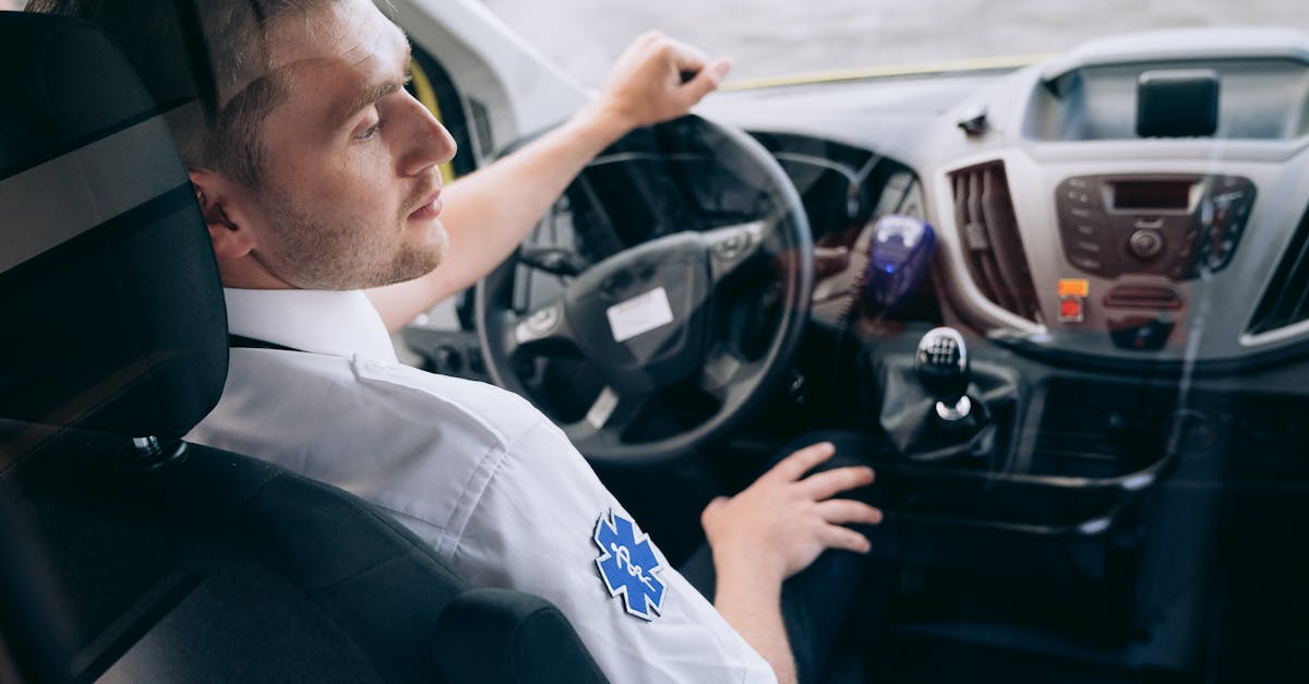 Un elev suferă infarct în timpul examenului auto, anchetă în desfășurare
