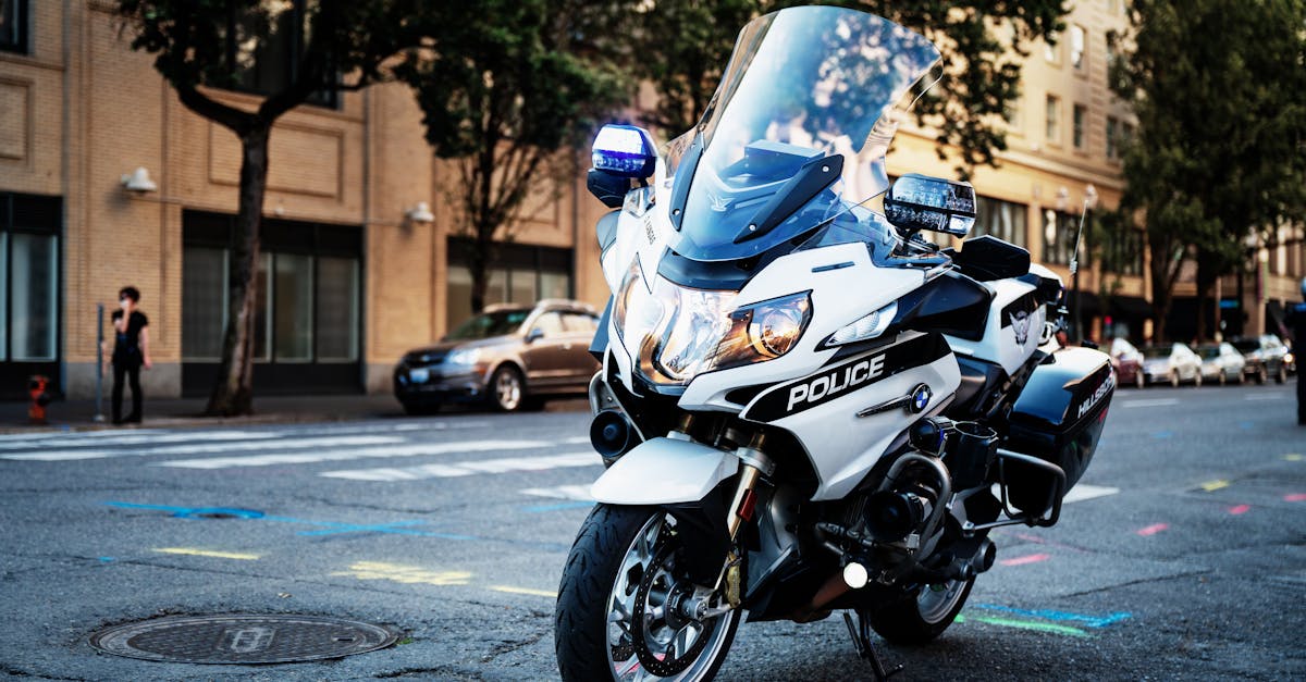 Accident pe A1: motociclist rănit grav în coliziune cu un autoturism