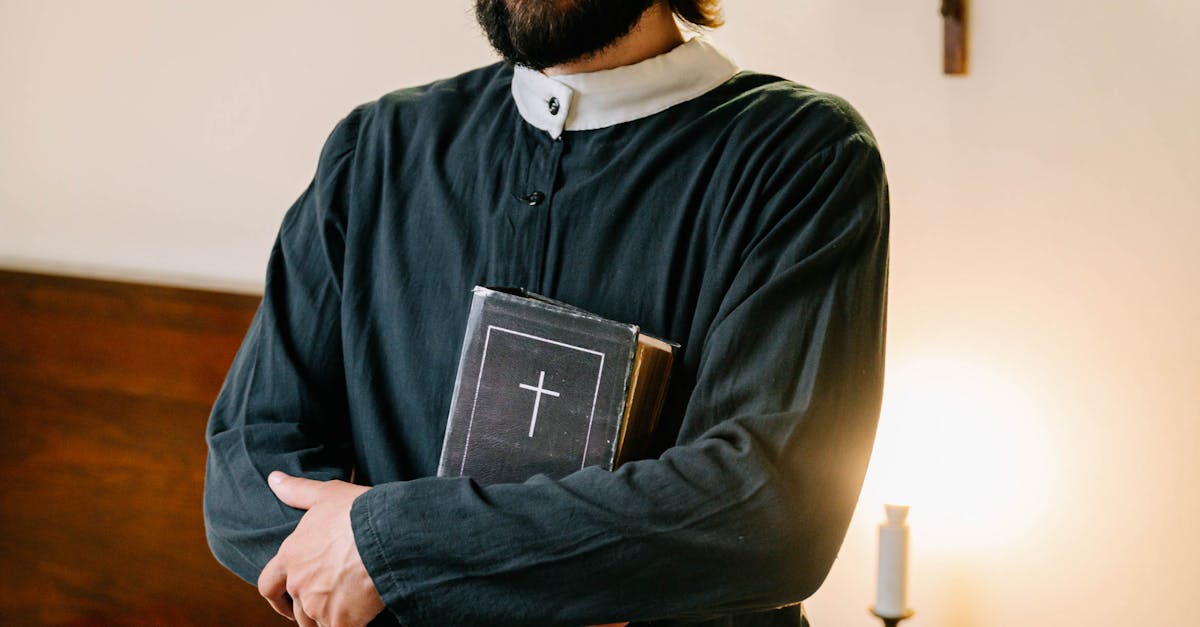 Clarificările Patriarhiei Române despre contribuțiile de sănătate ale preoților