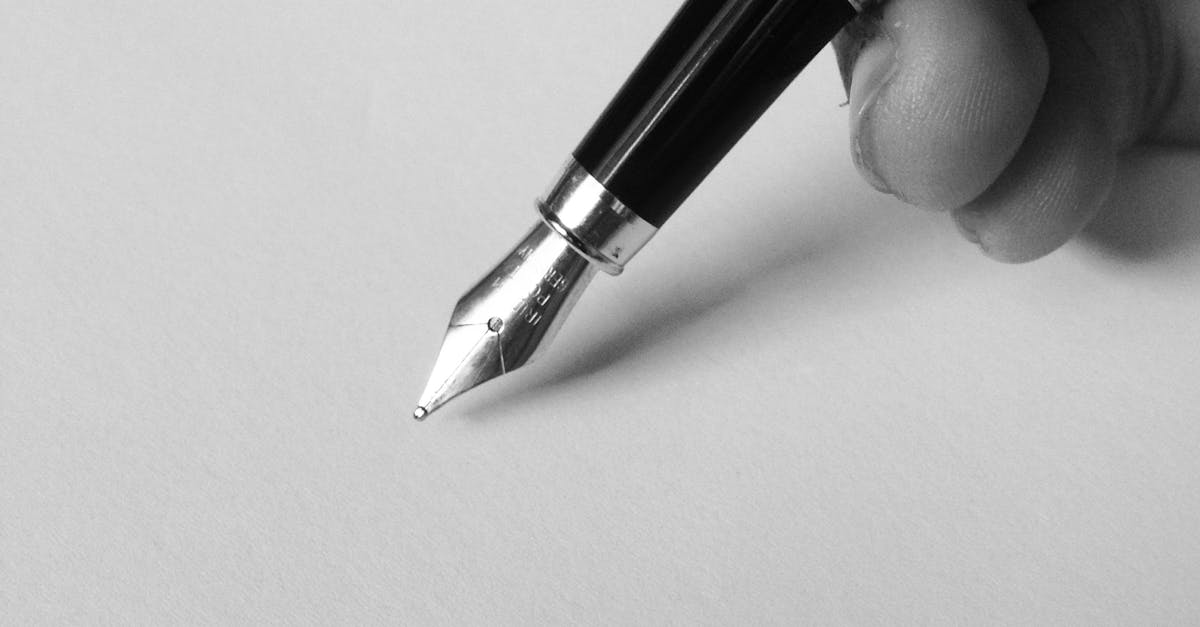 Descoperă arta caligrafiei de Ziua Internațională a Caligrafiei