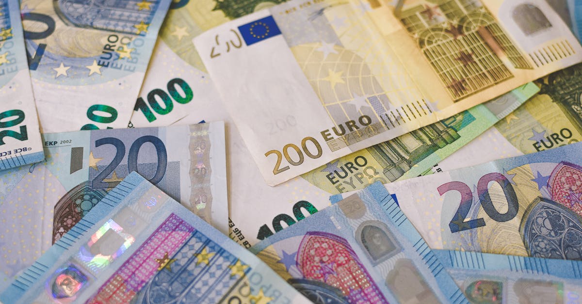 Uniunea Europeană ia în considerare împrumuturi comune: perspective și controverse