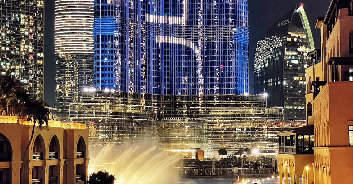 Ce trebuie să știi înainte de a vizita Dubai: Ghid pentru vrânceni