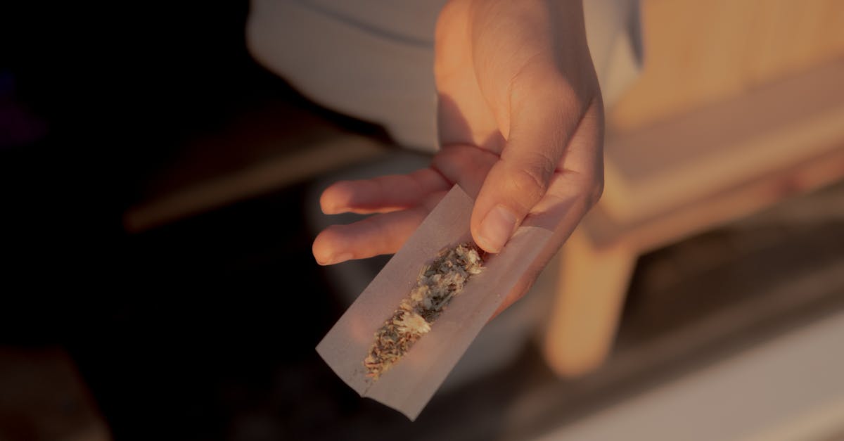 Adolescenții din centrele de plasament din Cluj, confruntați cu pericolele dependenței