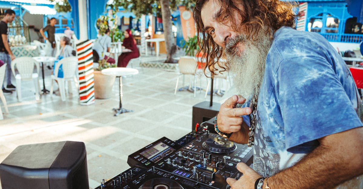 Vara aceasta, petrecerea de neuitat 'All Genre' cu DJ Jorj la Crazy Pool