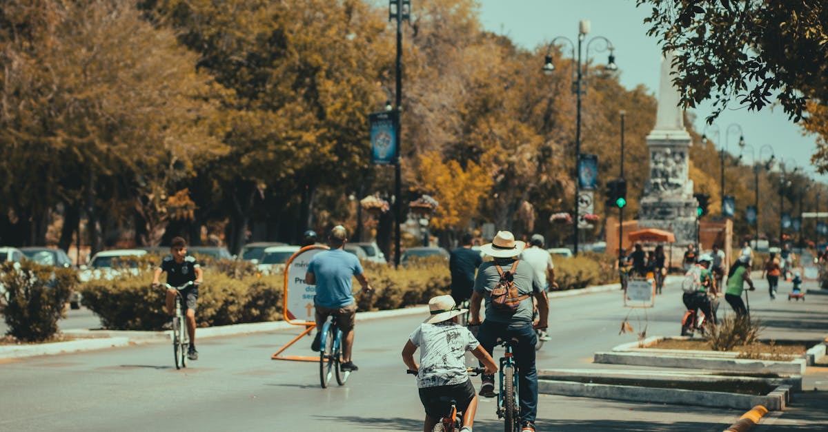 Bicicletele devin mai populare decât cărțile în Caraș-Severin