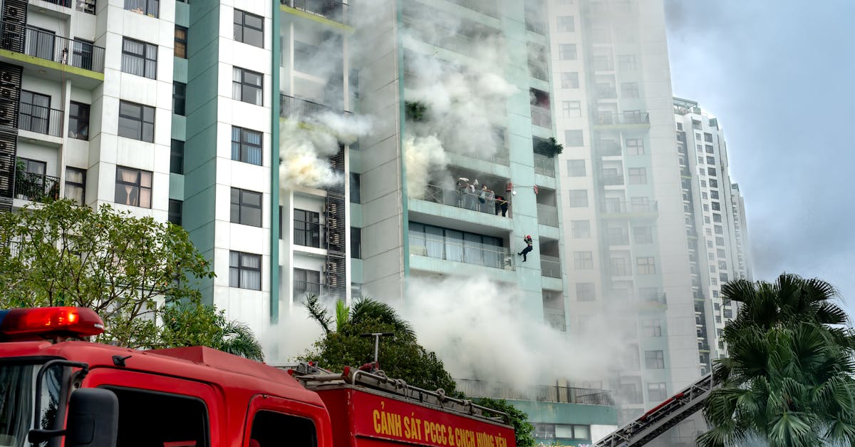 Incendiu devastator într-un apartament din Târgoviște: intervenția rapidă a pompierilor