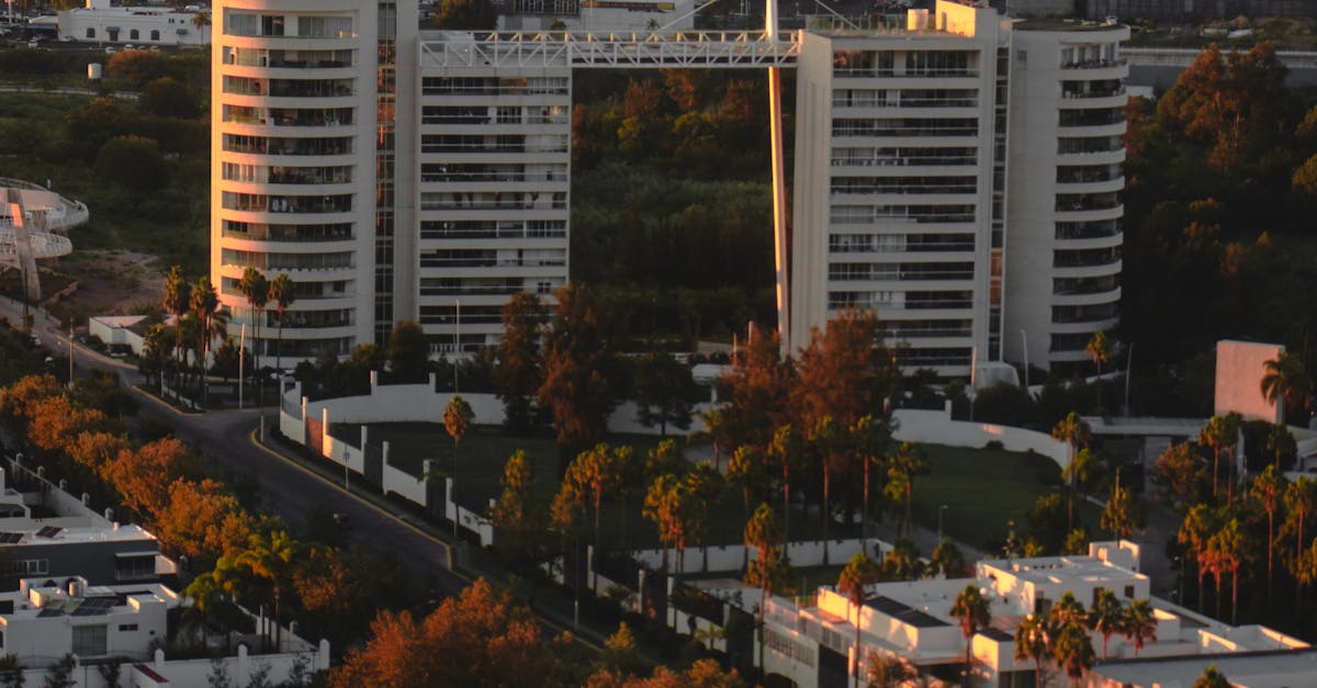Investițiile chineze în Atena: mii de apartamente cumpărate în tăcere