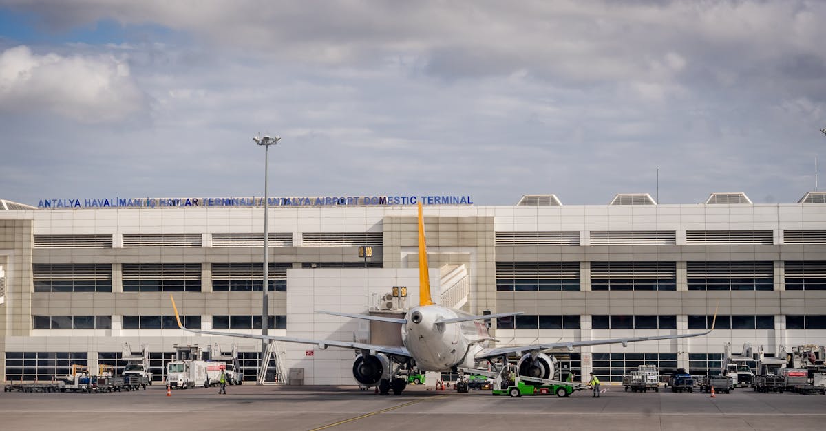 Călătorii blocați pe aeroportul din Timișoara din cauza unei întârzieri neprevăzute