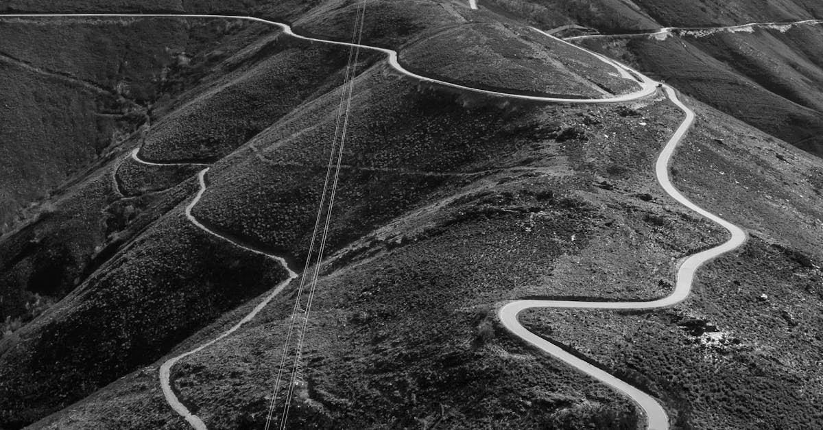 Inginerii chinezi sub lupă: autostrada care sfidează natura