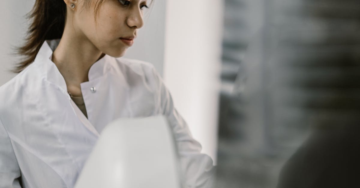 Inteligența artificială: o nouă speranță în depistarea cancerului laringian prin analiza vocii