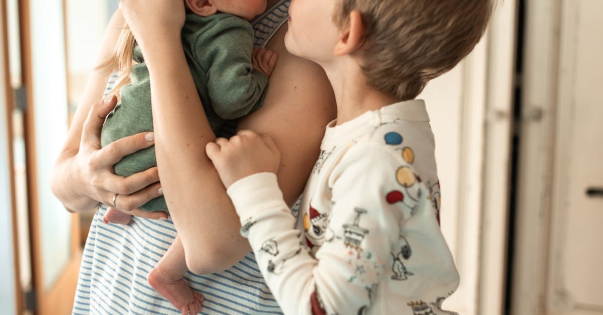 Atac violent la Centrul Maternal din Călărași: Femeie înjunghiată de fostul partener