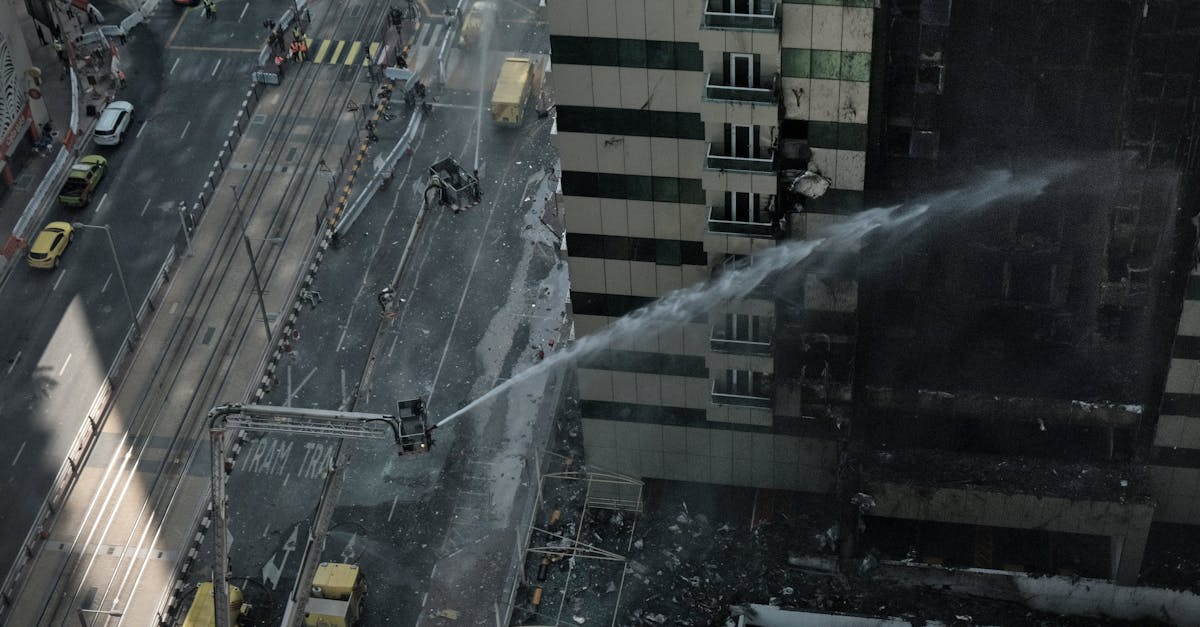 Incendiul din Oradea: o oală uitată pe foc provoacă panică