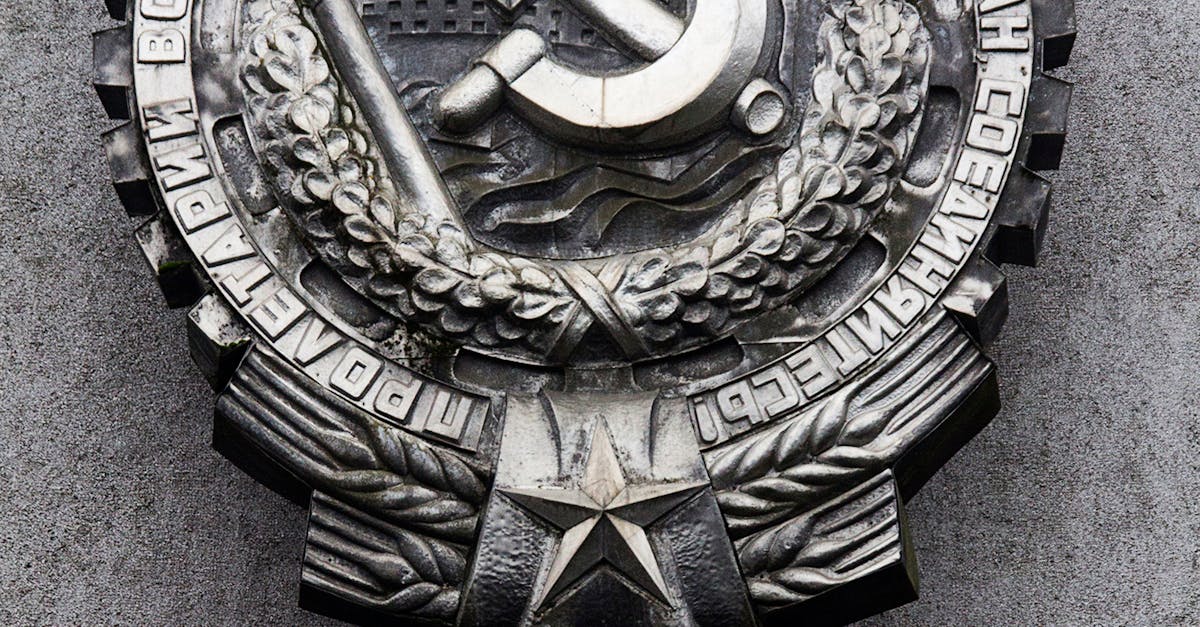 Redenumirea Brașovului în Orașul Stalin: o pagină întunecată a istoriei românești