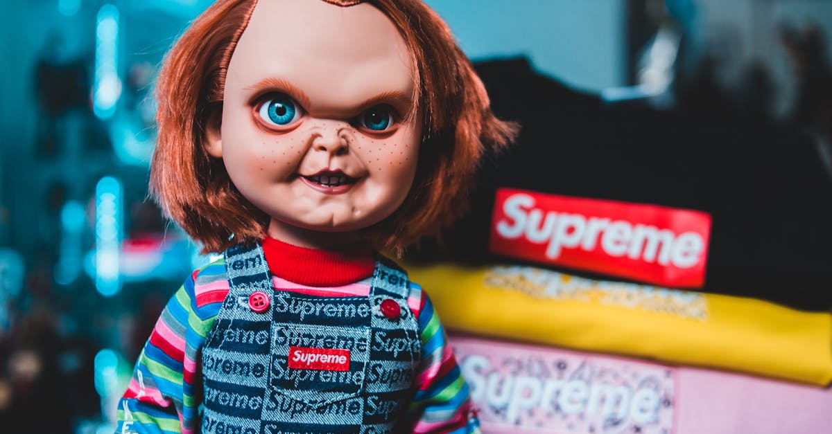 Păpușile Labubu depășesc Barbie: fenomenul care a captat atenția psihologilor