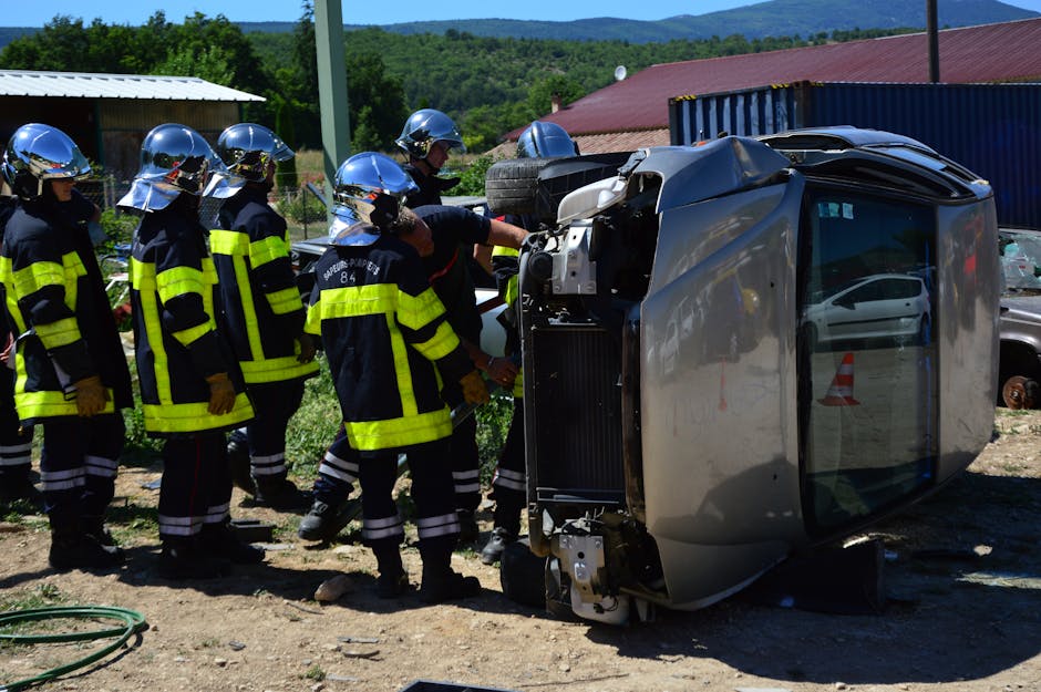 Accident grav pe DJ 601: o mașină răsturnată după coliziune cu o căruță