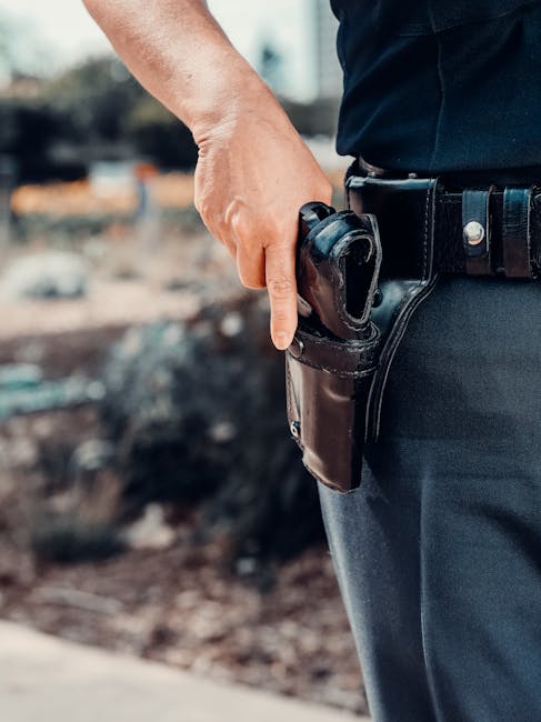 Un tânăr reținut pentru încălcarea ordinului de protecție după ce și-a urmărit fosta iubită