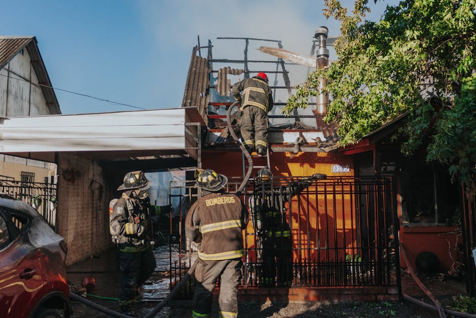 Incendiu devastator în comuna Vătava: pompierii intervin cu urgență