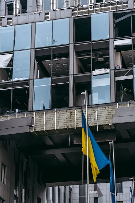 Europa sub asediu: analist politic avertizează asupra amenințărilor din Est și Vest