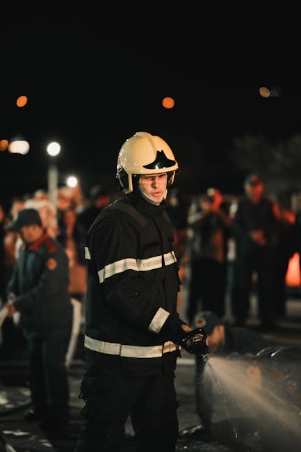 Incendiu devastator la o firmă din Satu Mare: pompierii în acțiune