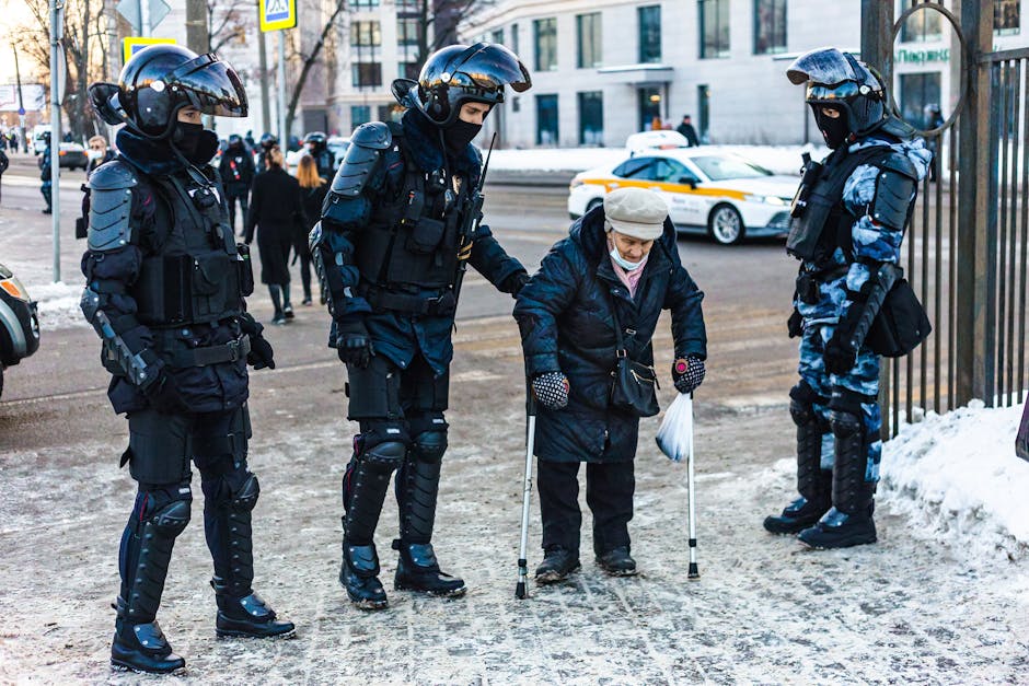 Gest admirabil al unei bătrâne: a predat un portofel cu 3.100 lei poliției
