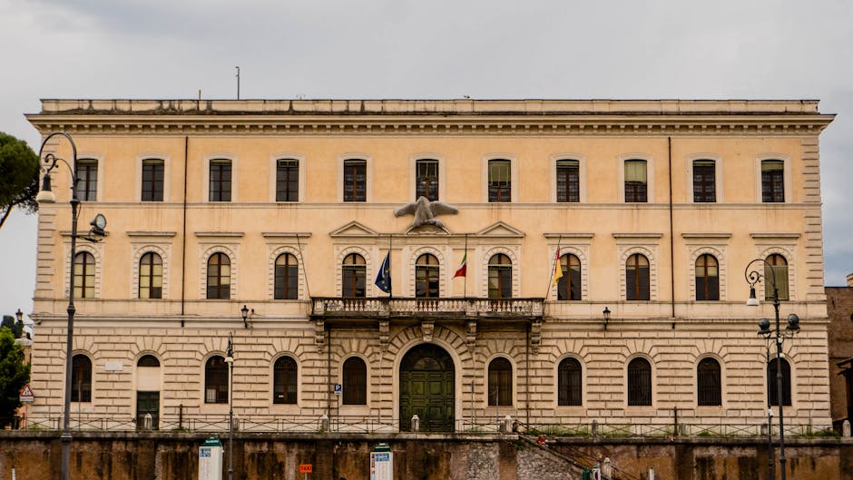 Salarii exorbitante la agențiile de stat: Radu Mihaiu critică privilegiile angajaților
