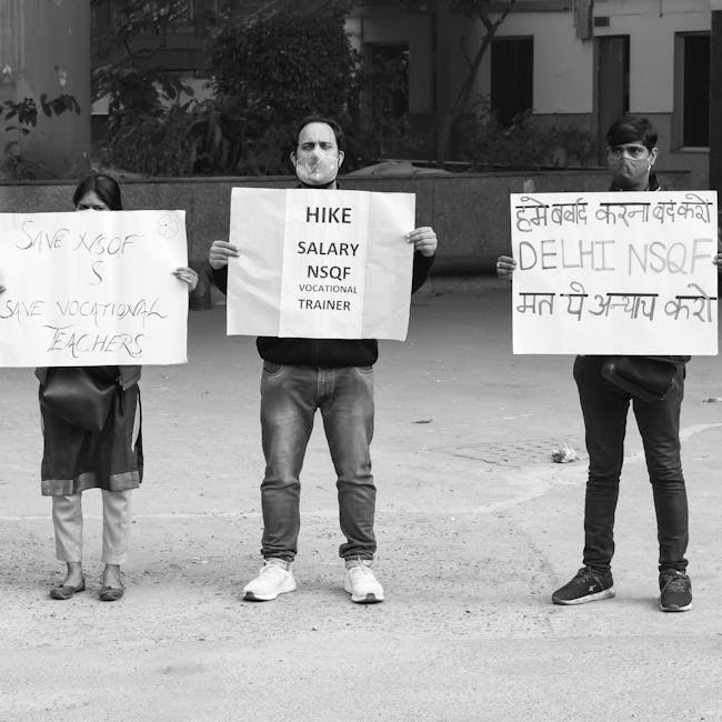 Protest semnificativ la Prefectura Constanța: bugetarii cer salarii și respect
