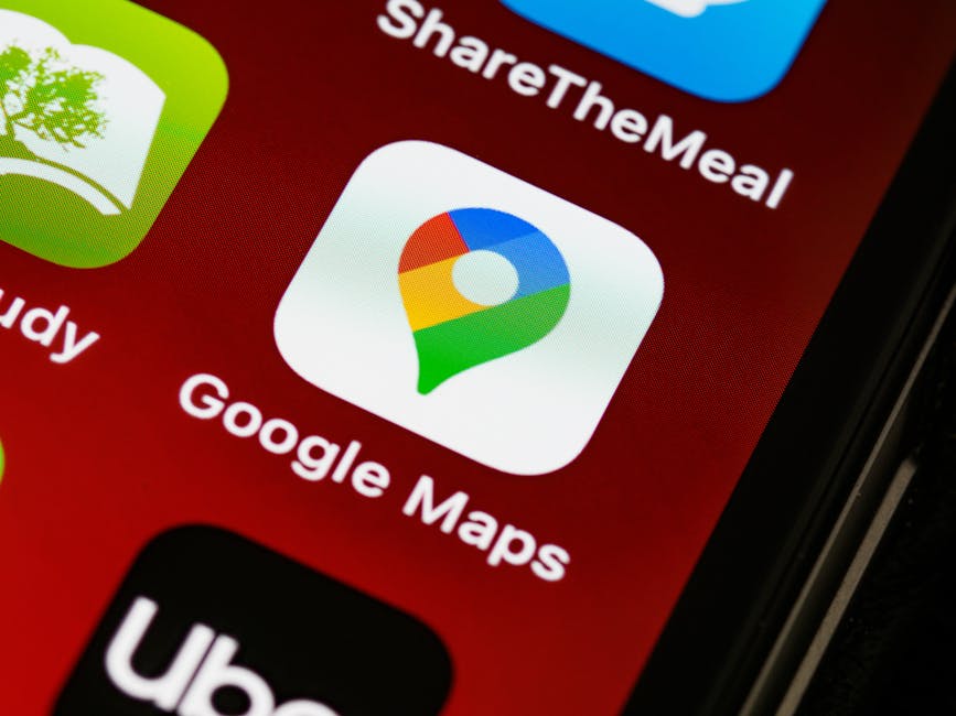 Atenție, utilizatori! Telefoanele vechi vor pierde accesul la Waze și Google Maps în 2025