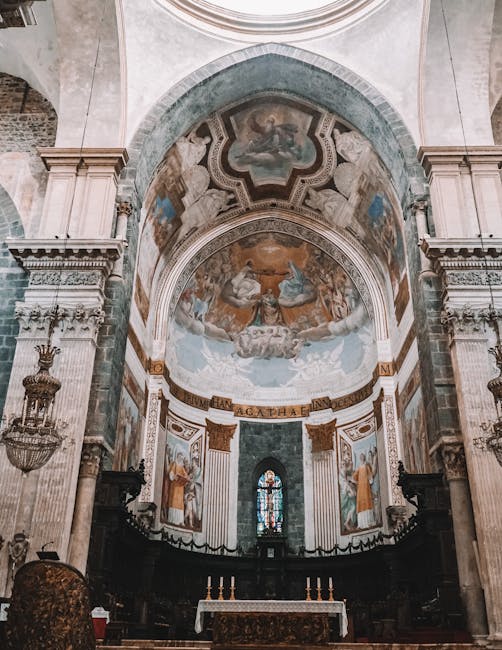 Descoperă bogăția artei și arhitecturii romanic în Evul Mediu