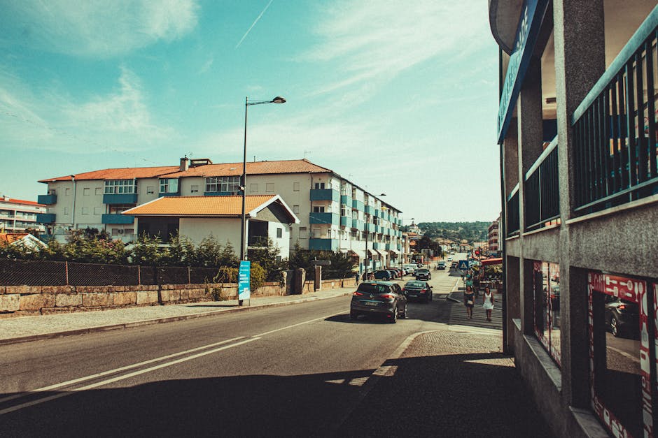 Mașină parcată pe trotuar și trecerea de pietoni: incident care a stârnit indignare în Cluj-Napoca