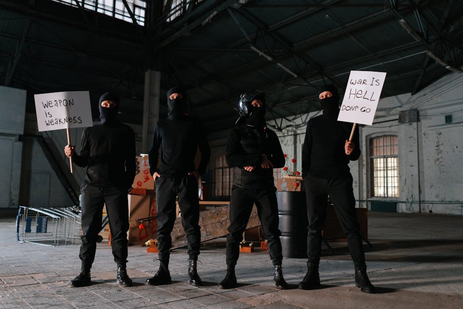 Protestul din Piața Victoriei se transformă în violență: un bărbat de 72 de ani transportat la spital