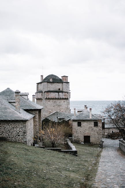 Descoperă Muntele Athos: un colț de rai spiritual și istoric în Grecia