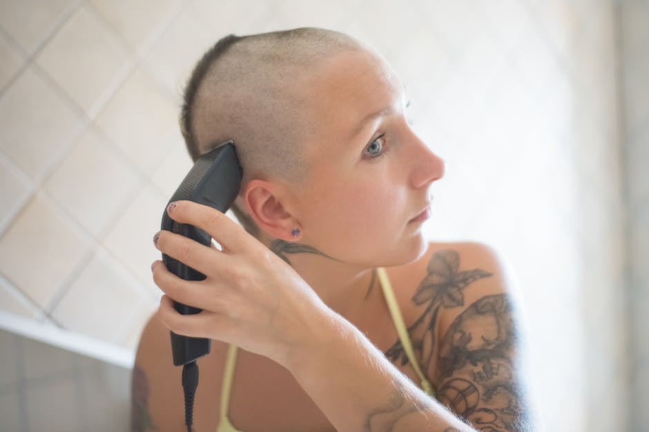 Transformarea radicală a unui bărbat tatuat: de la 170 de tatuaje la o nouă viață