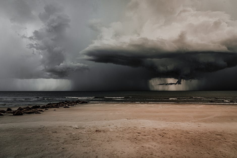 Avertizare meteo în Hunedoara: vreme severă în weekend