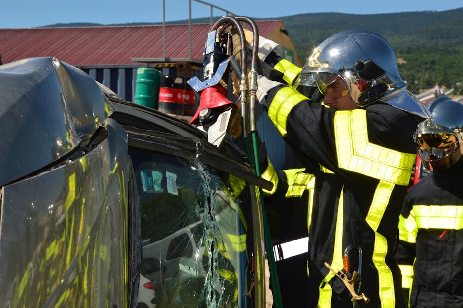 Incendiu devastator în Crevedia Mare: 20 de tone de materiale distruse