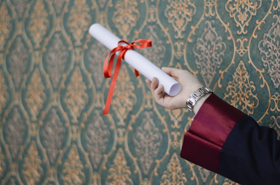 Sorin Șipoș, onorat cu titlul de Doctor Honoris Causa de Universitatea de Stat din Moldova