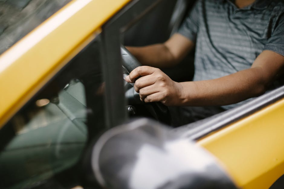 Tensiuni în Cluj: un șofer Bolt și un fost taximetrist se ceartă în mijlocul străzii