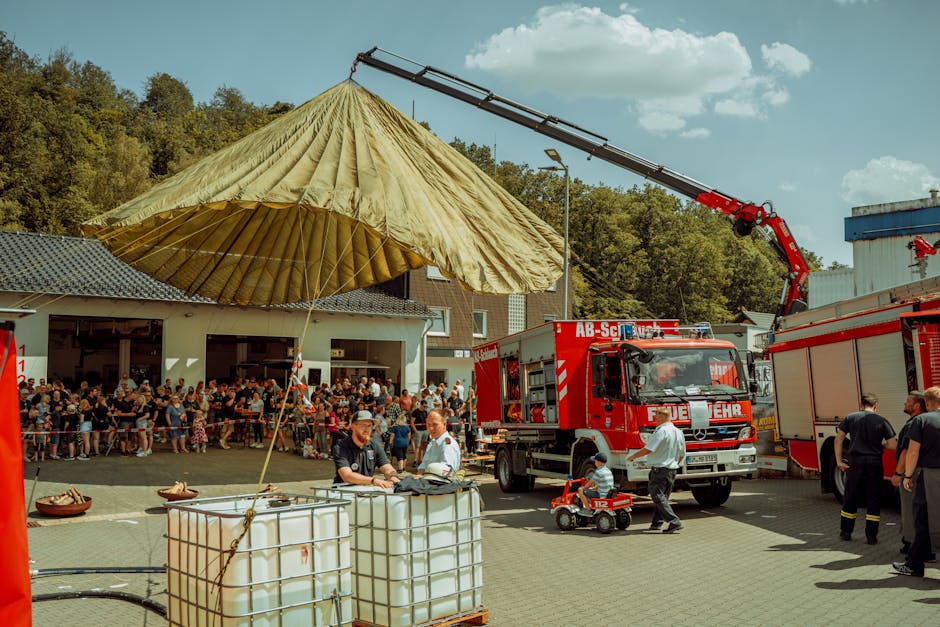 Intervenție rapidă a jandarmilor pentru stingerea unui incendiu de vegetație în Păulești