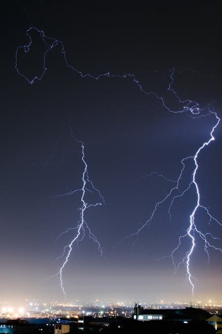Avertizări meteo în România: vreme severă cu vijelii și ploi abundente
