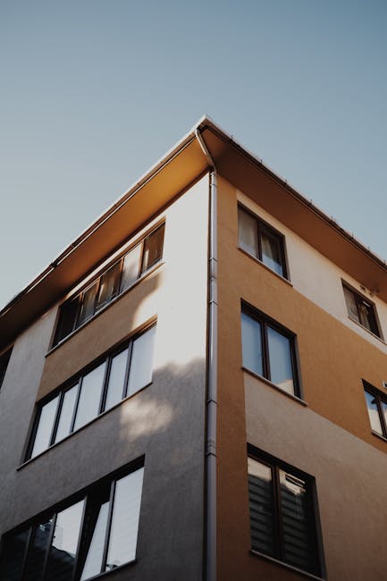 Ce poți cumpăra cu 50.000 de euro în Brașov: camere de cămin sau garsoniere deteriorate?