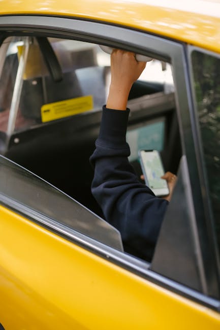 Licitația pentru traseele de transport public din județ se relansează, cu o miză de aproape 1,4 miliarde de lei