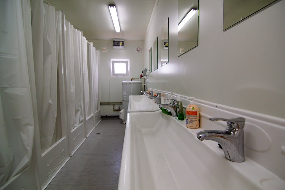 Containere sanitare moderne pentru comunitățile din Tăuții Măgherăuș