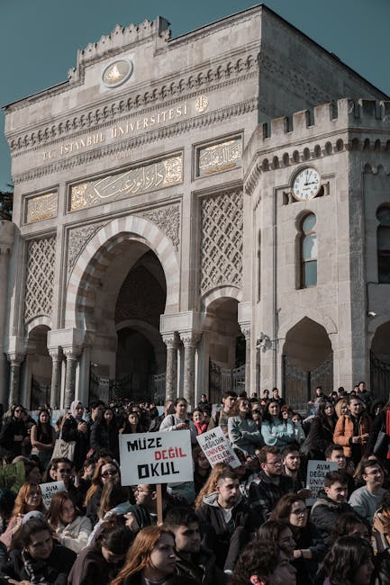 Studenții de la Teologie din Sibiu protestează împotriva cerințelor financiare pentru cazare